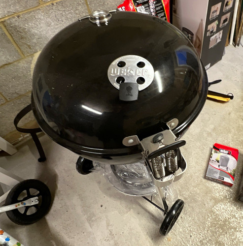 Weber kettle charcoal bbq - kettle,